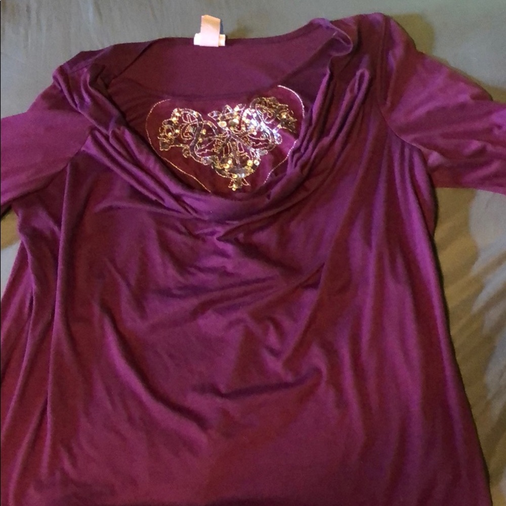 Purple top 3/4 sleeves with sequins